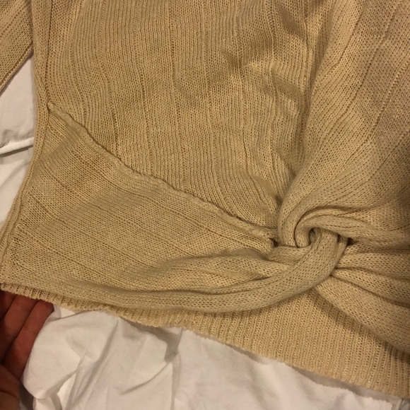 Free People Sweater - Picture 6 of 6